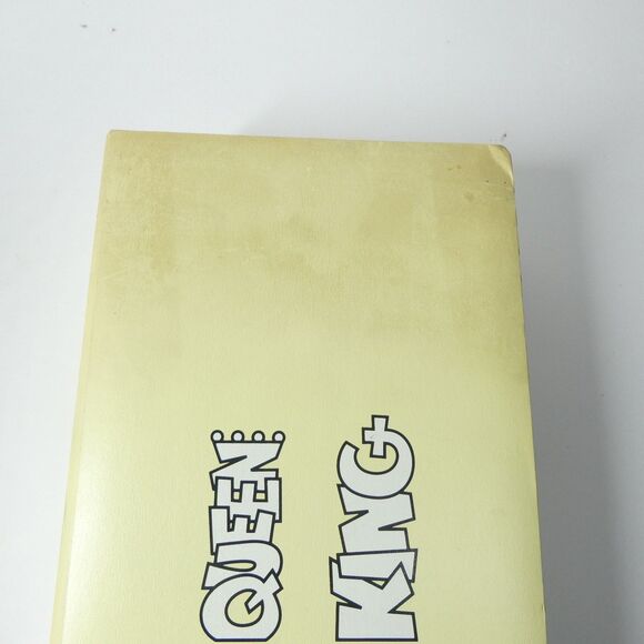 Chess Set Black & White Pop Art Graffiti Style Artecnica Book of Chess w/Box - Picture 4 of 8